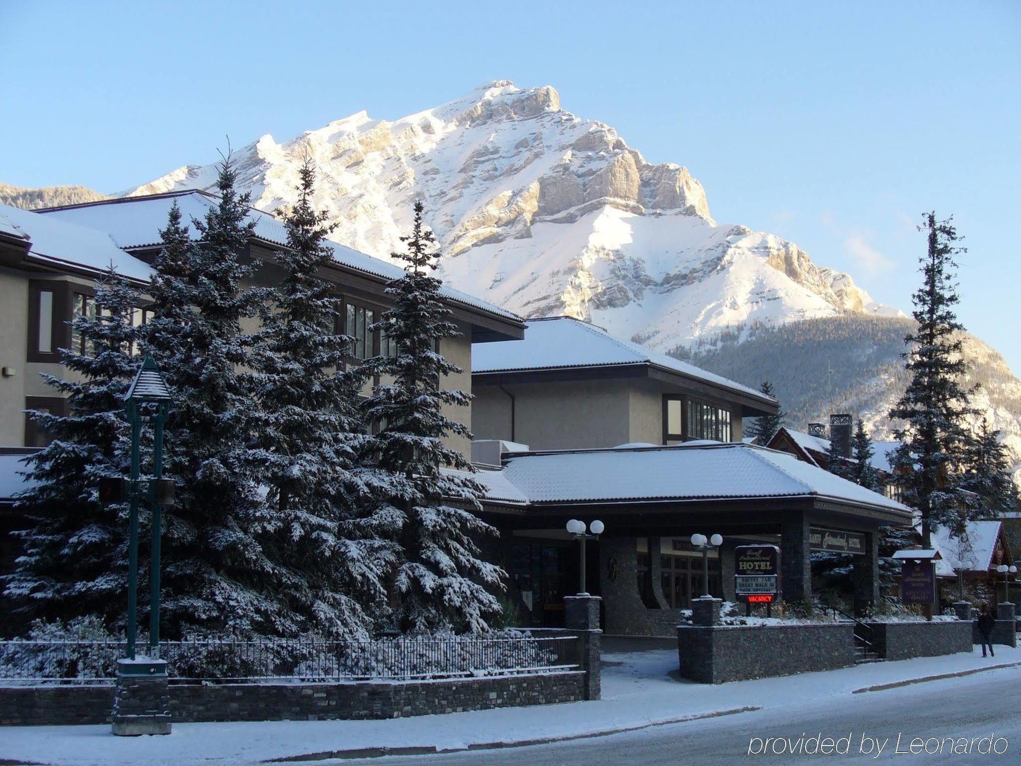 Elk + Avenue Hotel Banff Exterior foto